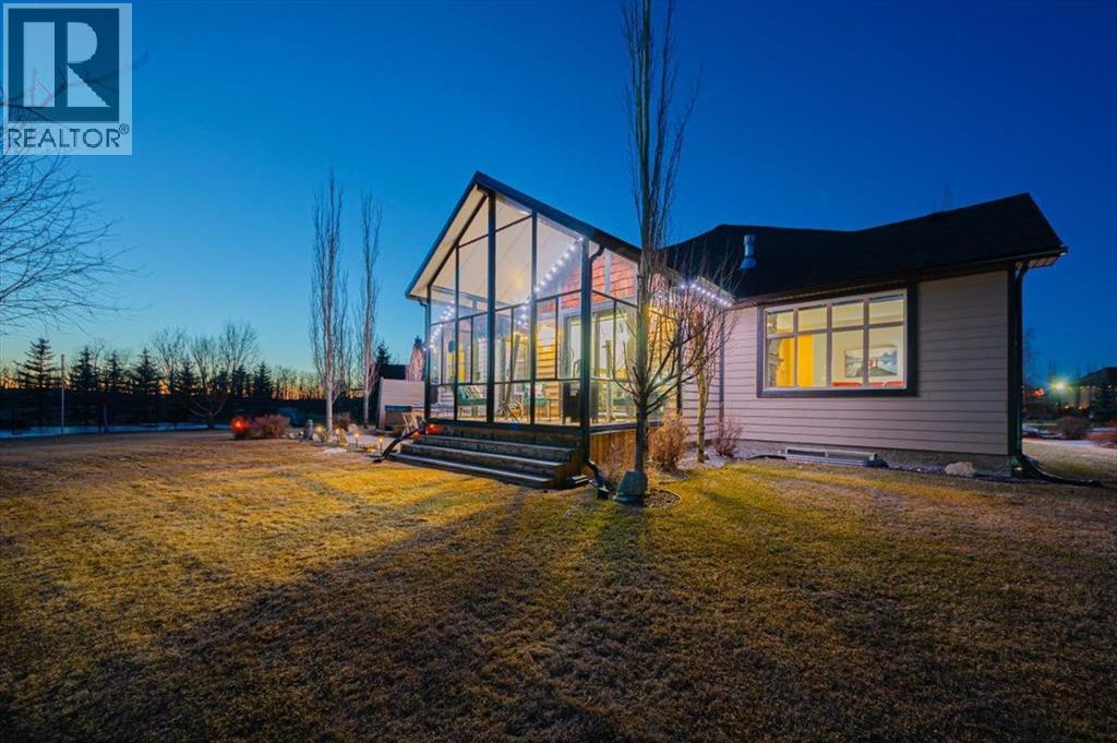 115 Montclair Place, Rural Rocky View County, Alberta  T4C 0A7 - Photo 36 - A2299384