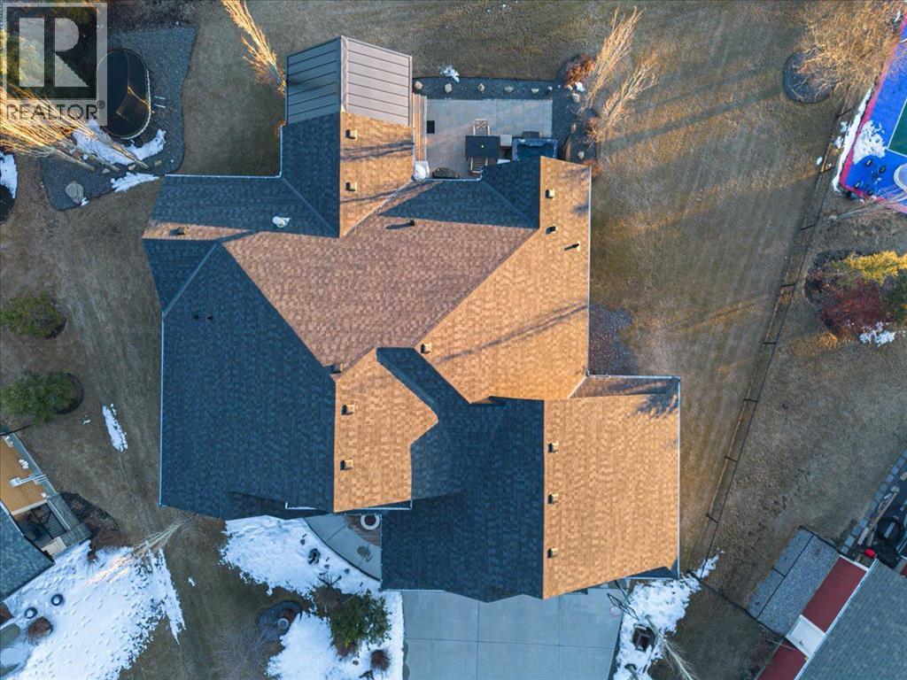 115 Montclair Place, Rural Rocky View County, Alberta  T4C 0A7 - Photo 40 - A2299384