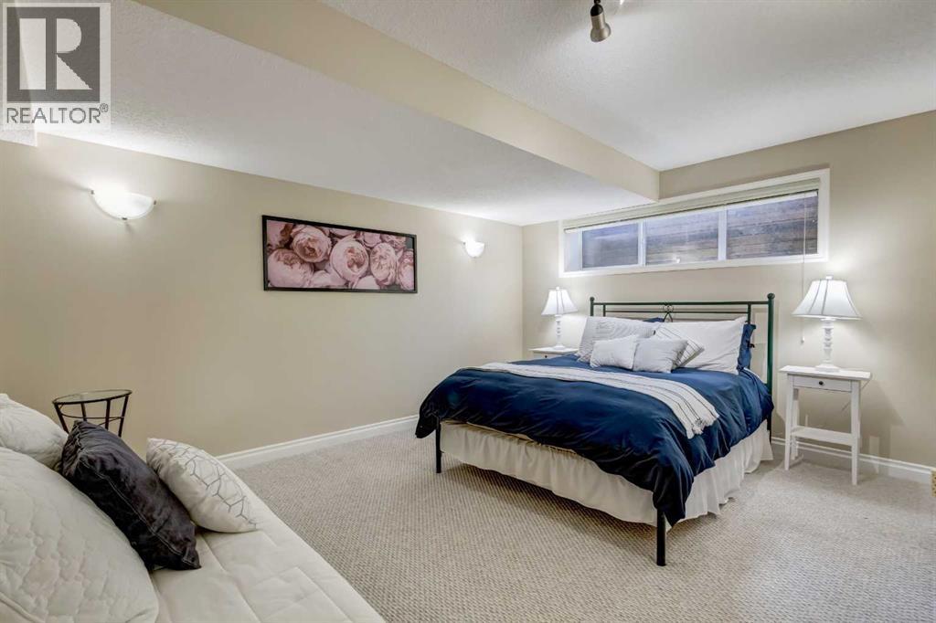 8 Straddock Villas SW, Calgary, Alberta  T3H 5C7 - Photo 27 - A2300354