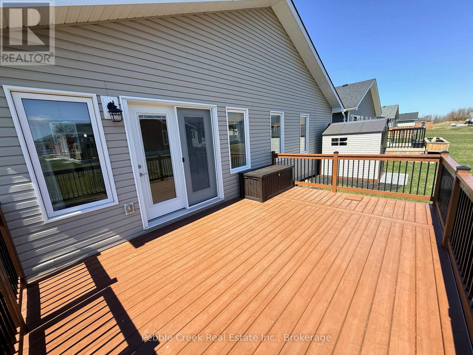 16 Sweet Water Drive S, Ashfield-Colborne-Wawanosh, Ontario  N7A 0B9 - Photo 33 - X12816780