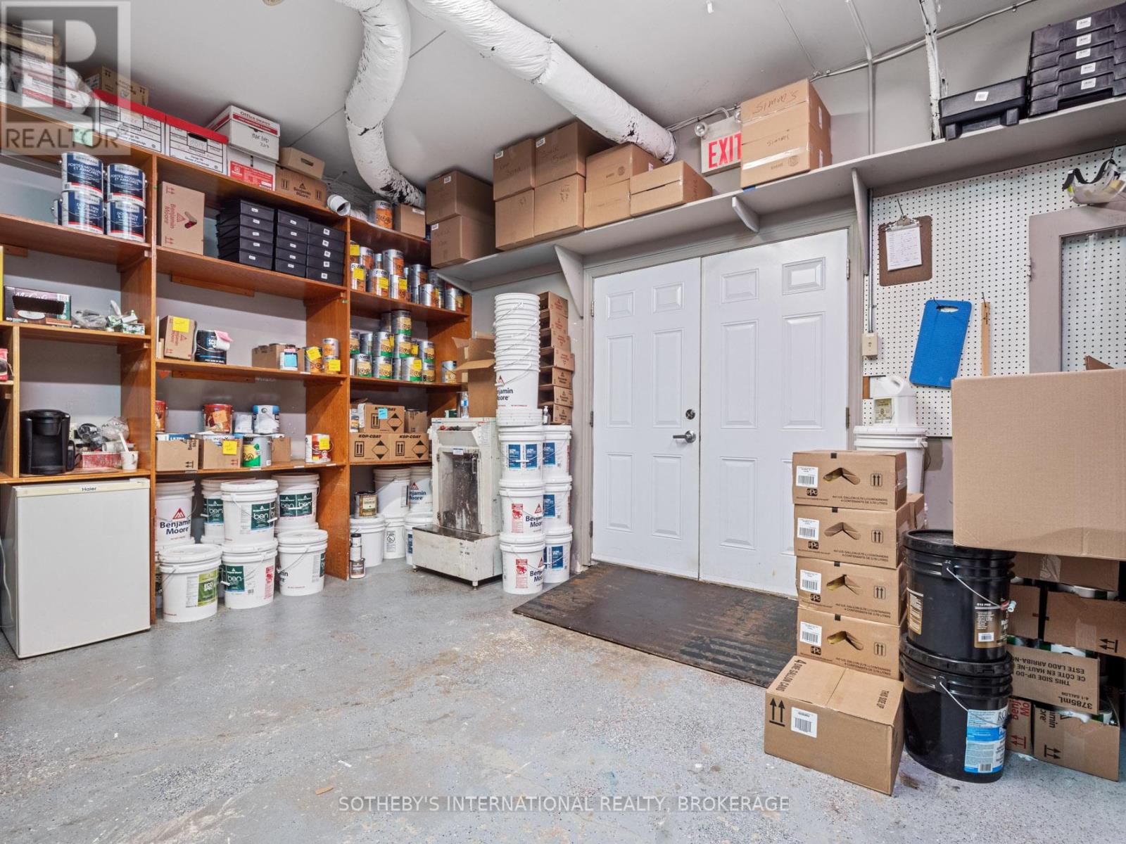 117 Lakeport Road, St. Catharines, Ontario  L2N 4R2 - Photo 8 - X12987448