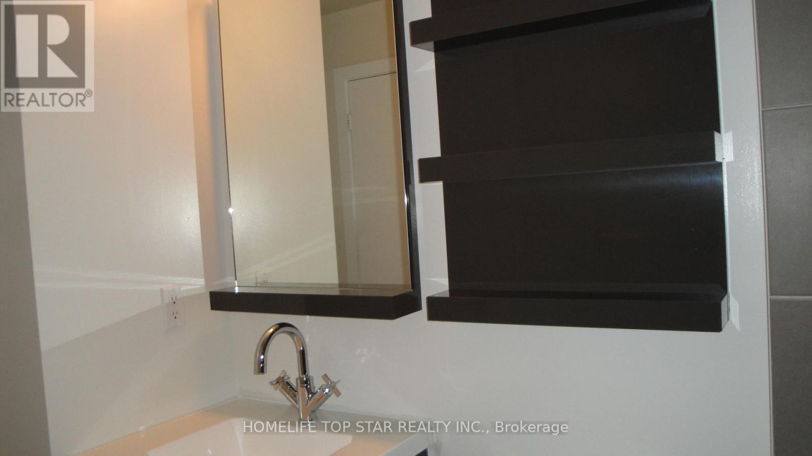 411 - 90 Stadium Road, Toronto, Ontario  M5V 3W5 - Photo 12 - C12987444