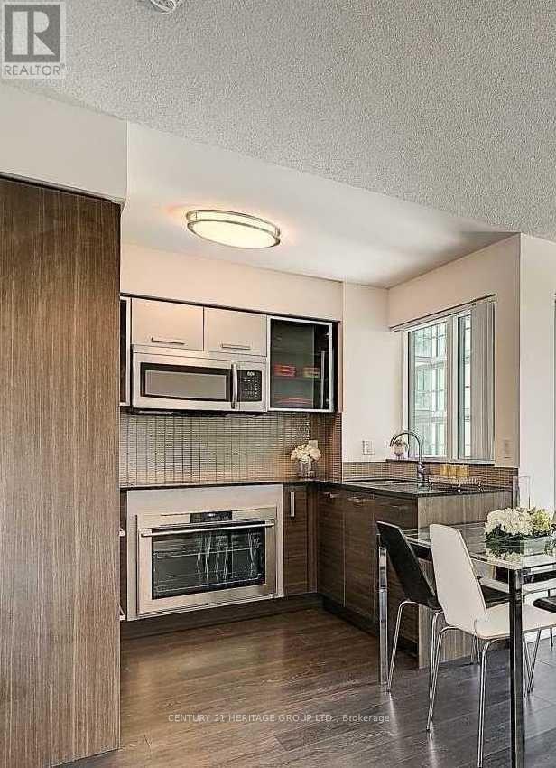 3303 - 5168 Yonge Street, Toronto, Ontario  M2N 0G1 - Photo 2 - C12987478