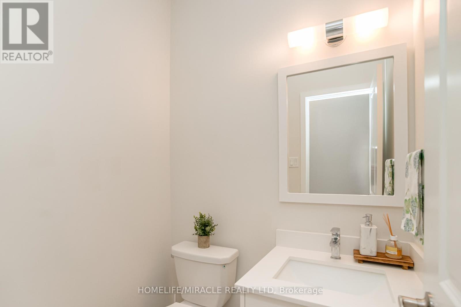 136 - 58 Donald Fleming Way, Whitby, Ontario  L1R 0N8 - Photo 20 - E12987474