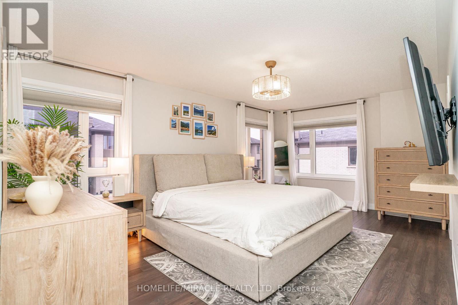 136 - 58 Donald Fleming Way, Whitby, Ontario  L1R 0N8 - Photo 25 - E12987474