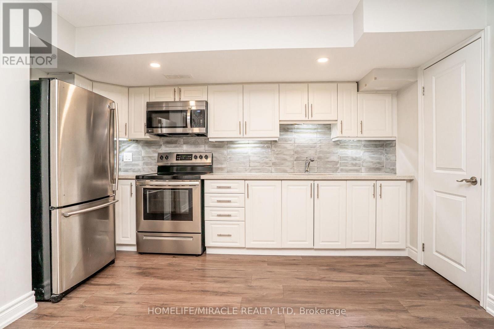 136 - 58 Donald Fleming Way, Whitby, Ontario  L1R 0N8 - Photo 39 - E12987474