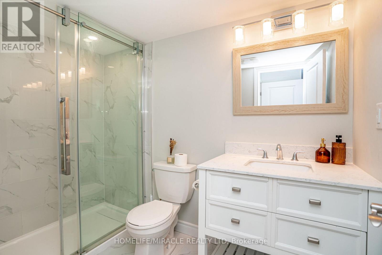 136 - 58 Donald Fleming Way, Whitby, Ontario  L1R 0N8 - Photo 42 - E12987474