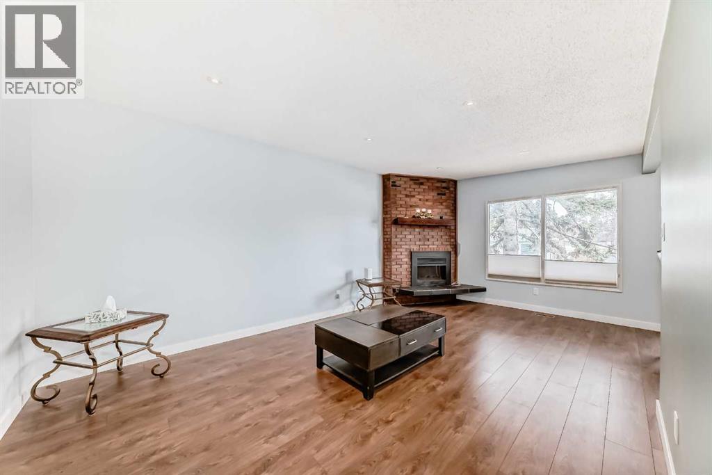 52a Queen Alexandra Close Se, Calgary, Alberta  T2J 3P8 - Photo 8 - A2286786