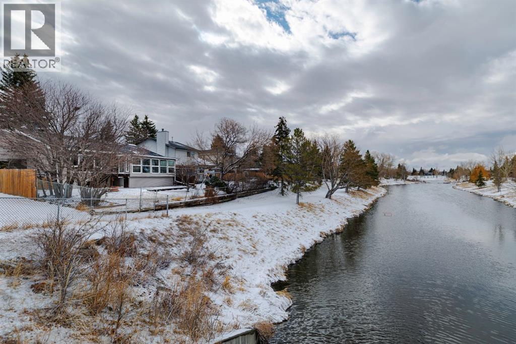 38 Sundance Place Se, Airdrie, Alberta  T4B 1T1 - Photo 2 - A2300369