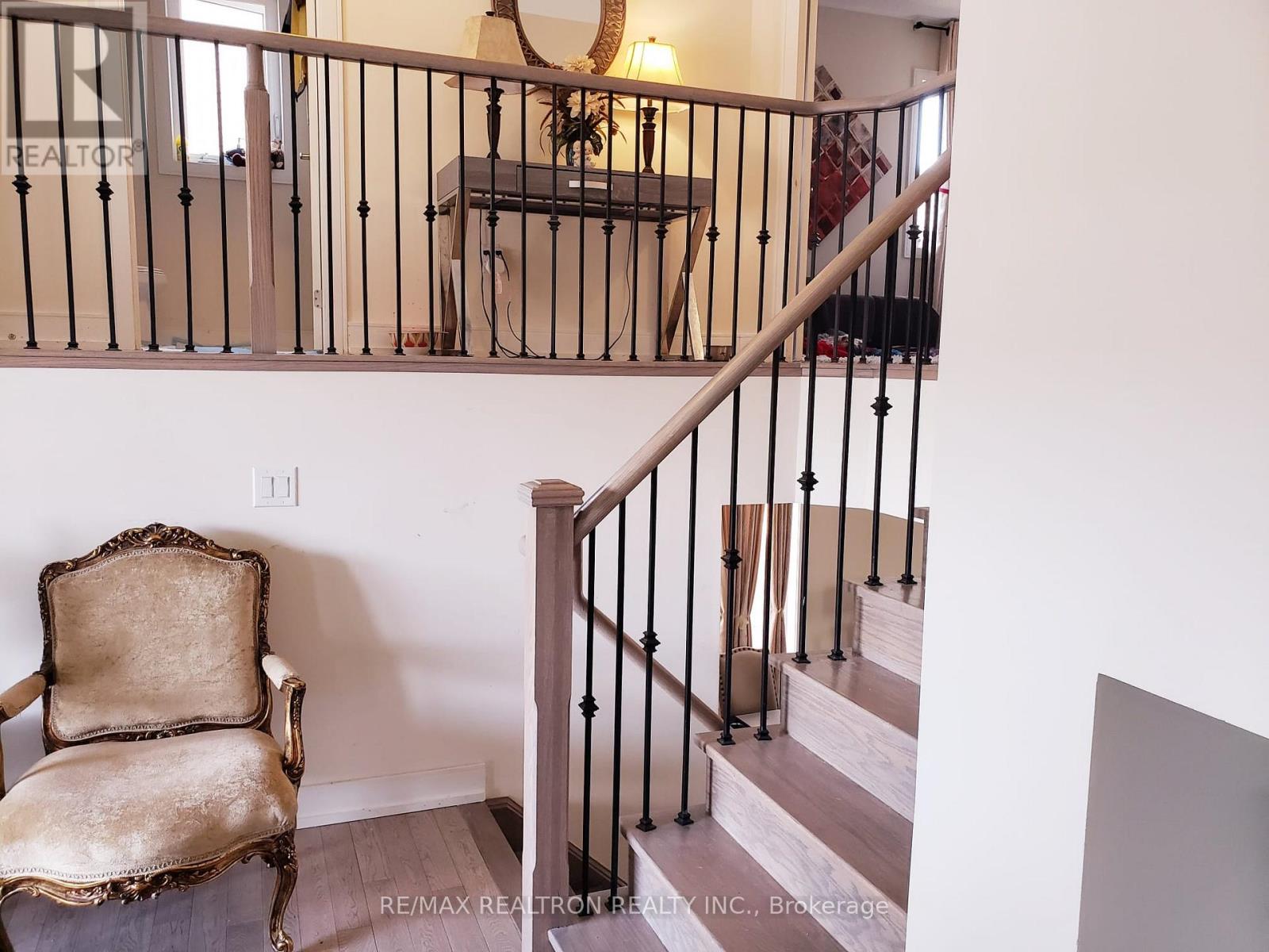 78 Ben Sinclair Avenue, East Gwillimbury, Ontario  L0G 1R0 - Photo 11 - N12987496