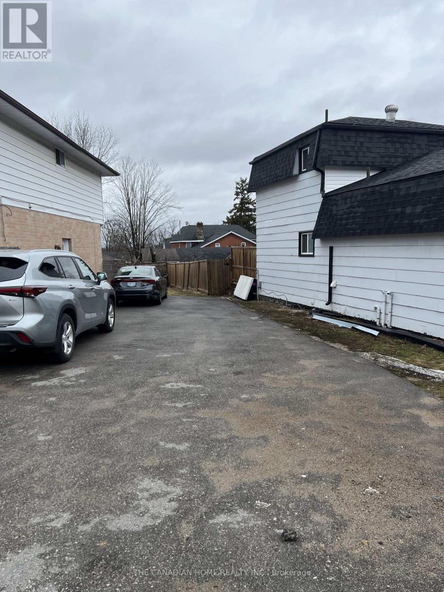 108 Mulcaster Street, Barrie, Ontario  L4M 3M6 - Photo 11 - S12987480