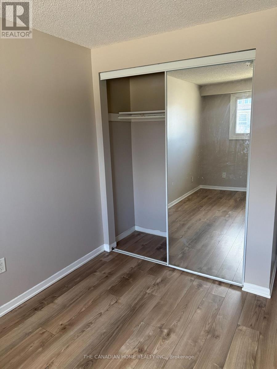 108 Mulcaster Street, Barrie, Ontario  L4M 3M6 - Photo 7 - S12987480