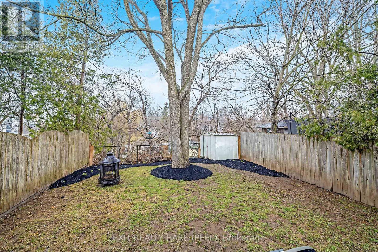 31 Brock St Hill, Halton Hills, Ontario  L7J 1N3 - Photo 13 - W12987458