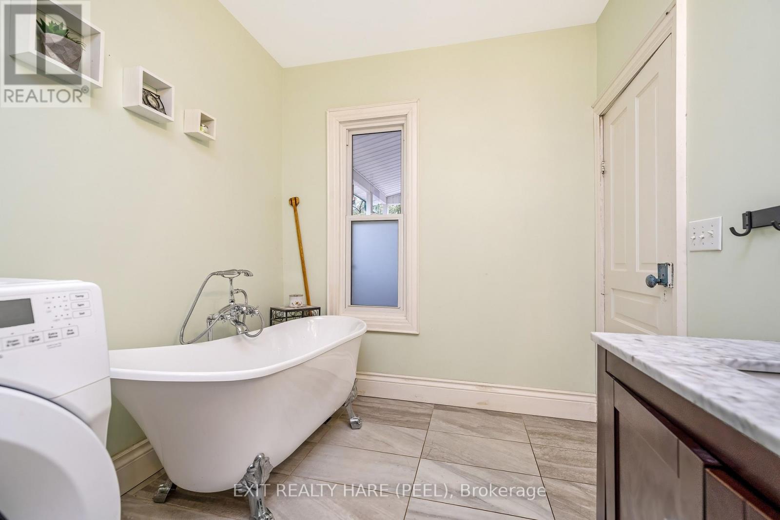 31 Brock St Hill, Halton Hills, Ontario  L7J 1N3 - Photo 31 - W12987458