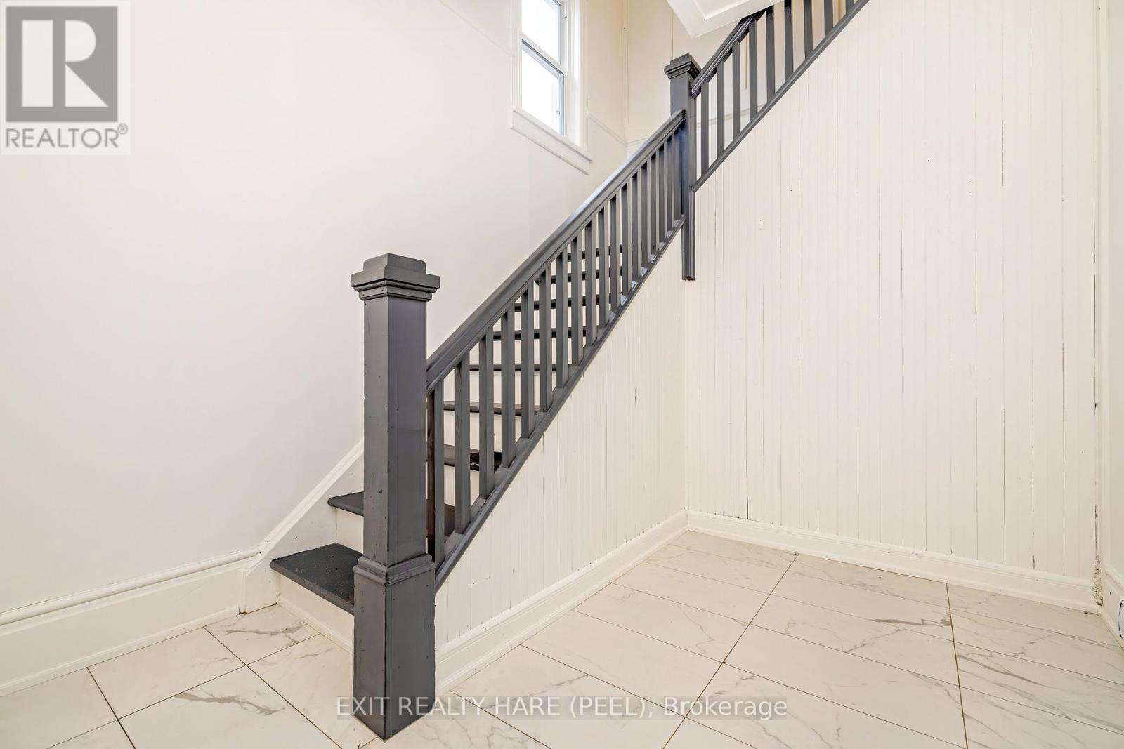 31 Brock St Hill, Halton Hills, Ontario  L7J 1N3 - Photo 37 - W12987458