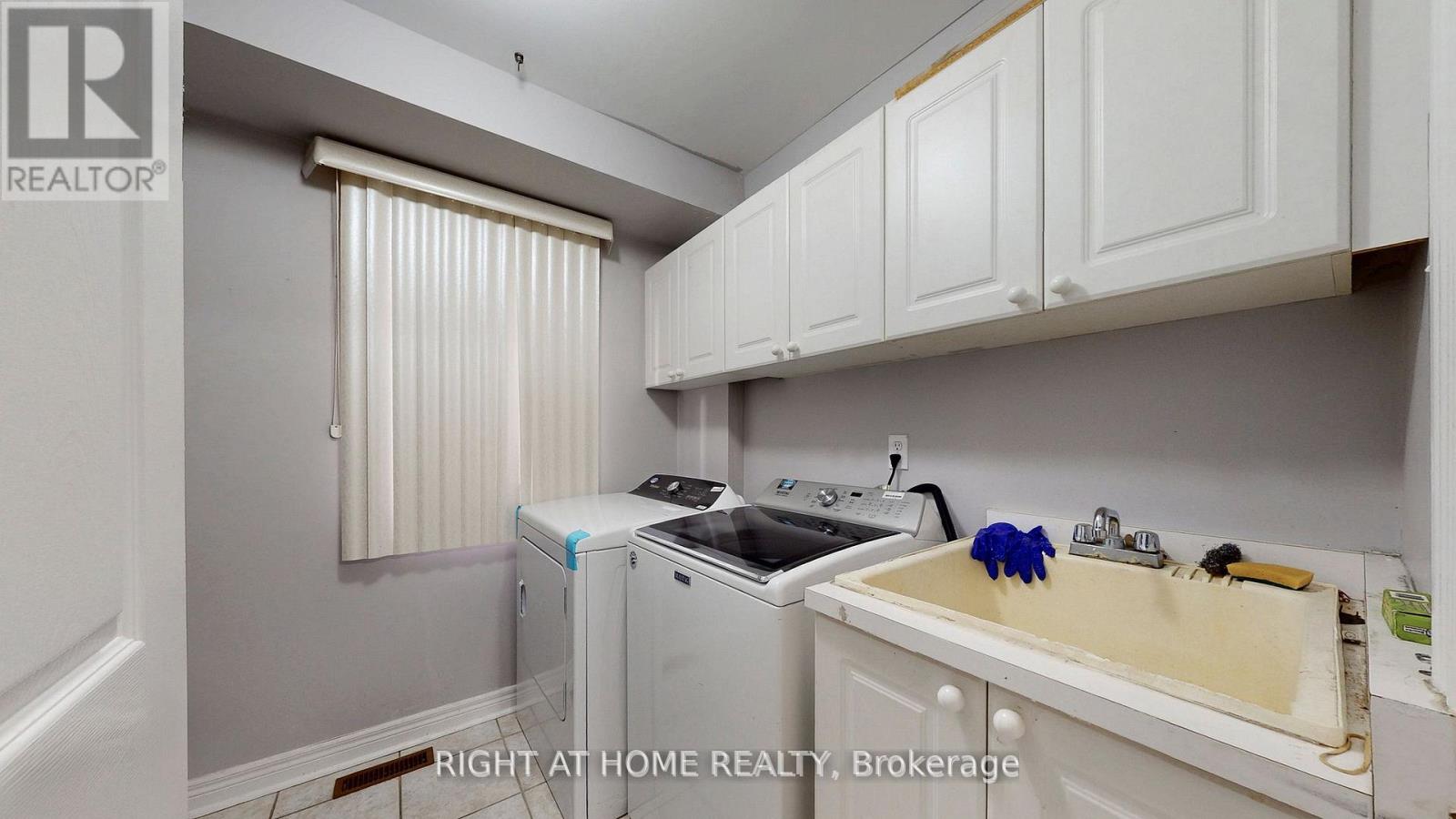 Upper - 119 Letty Avenue, Brampton, Ontario  L6Y 5E1 - Photo 10 - W12987494