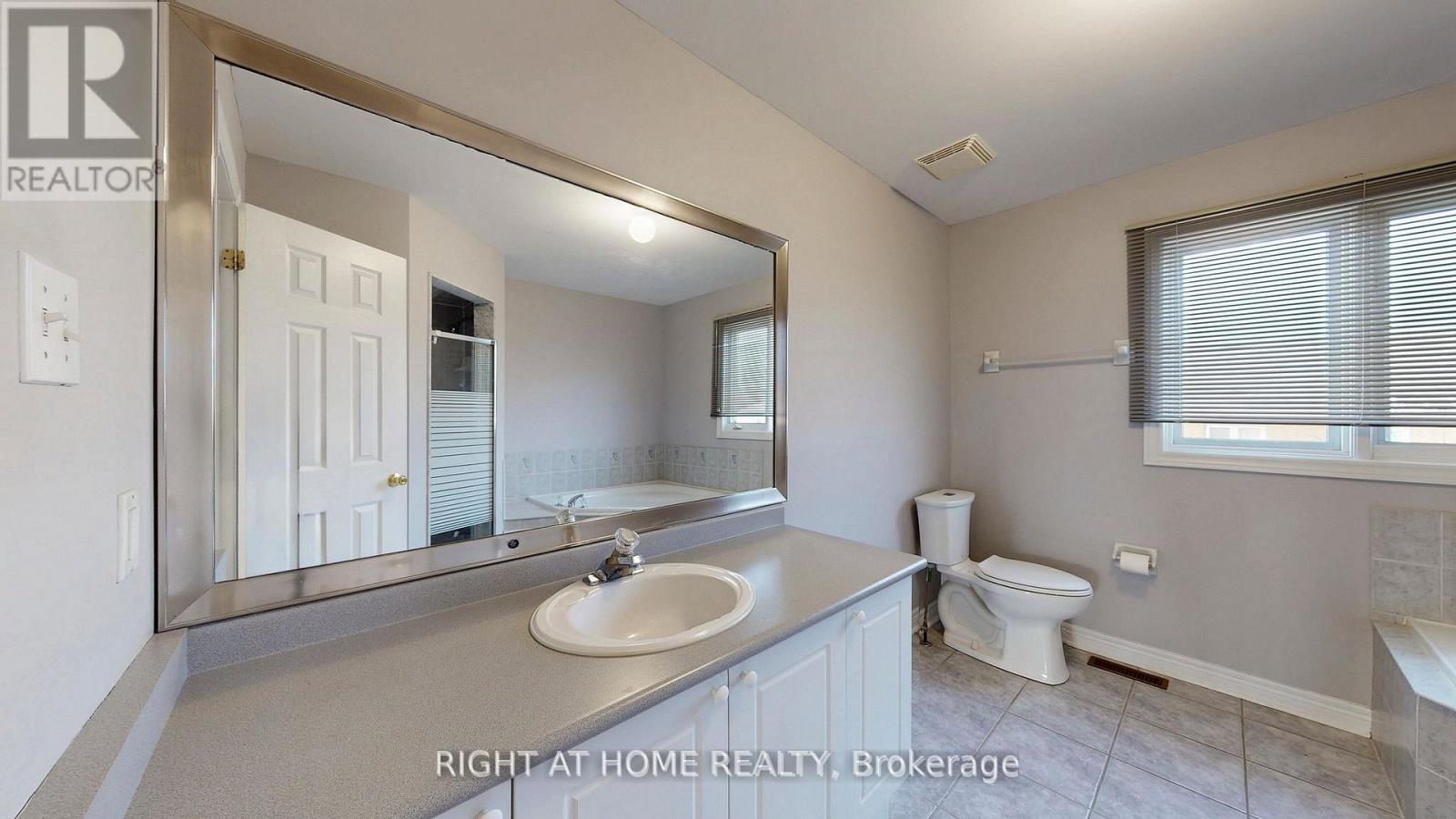 Upper - 119 Letty Avenue, Brampton, Ontario  L6Y 5E1 - Photo 20 - W12987494