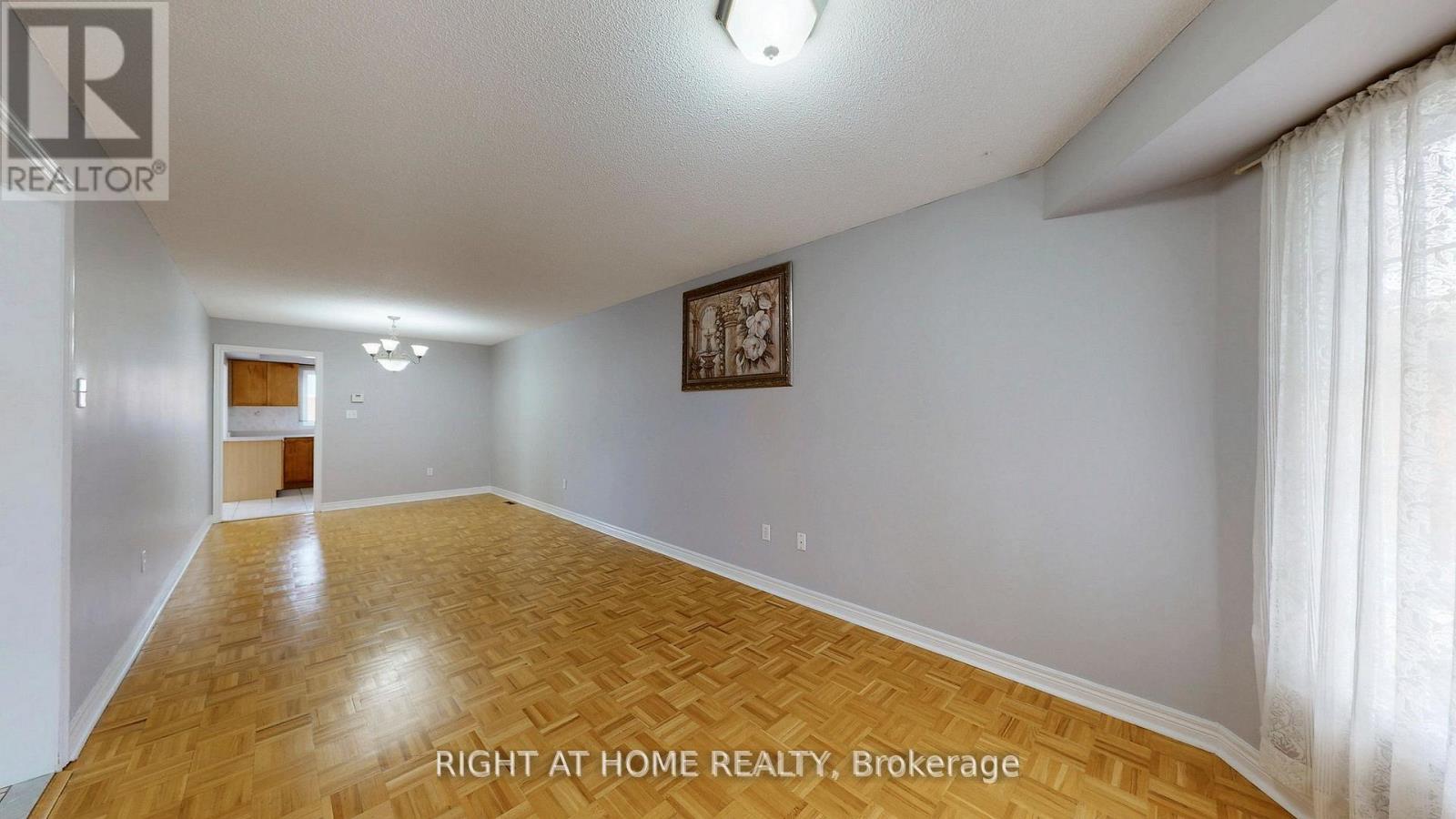 Upper - 119 Letty Avenue, Brampton, Ontario  L6Y 5E1 - Photo 4 - W12987494