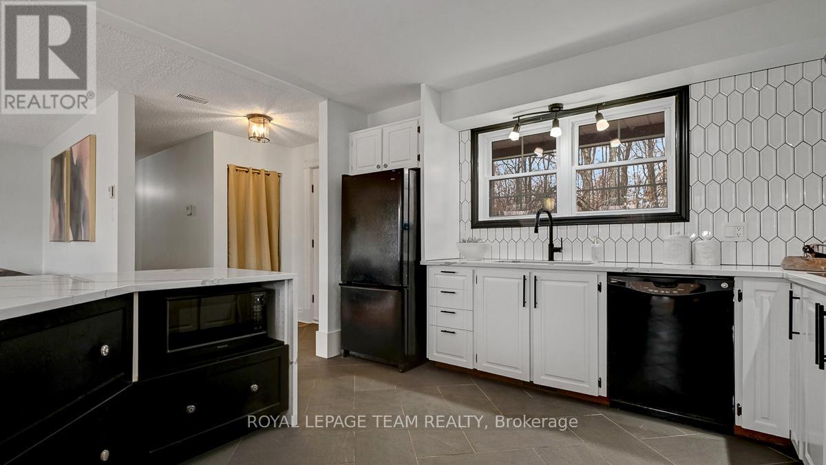 667 Ramsay 4a Concession, Mississippi Mills, Ontario  K7C 3P1 - Photo 9 - X12987446