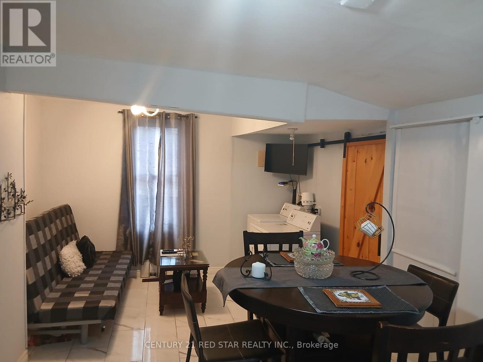 436 Elliott Street W, Windsor, Ontario  N9A 5Z2 - Photo 2 - X12987488