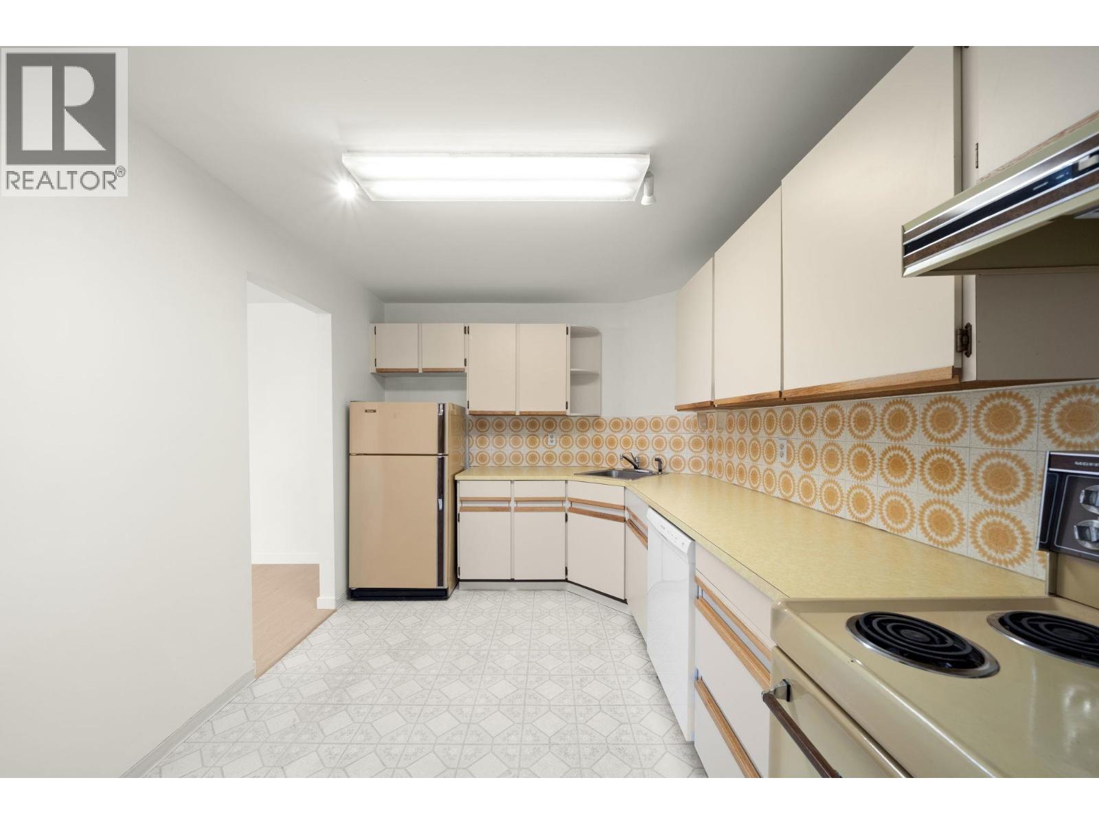 1002 6651 Minoru Boulevard, Richmond, British Columbia V6Y 1Z2 - Photo 11 - R3098111