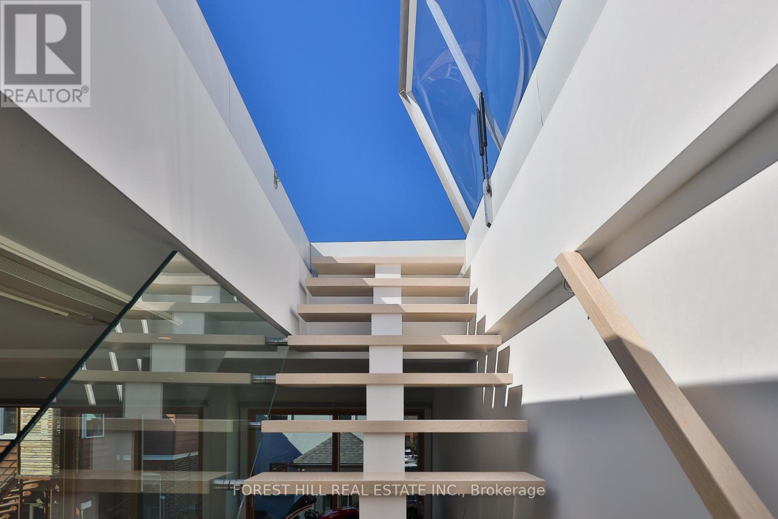 163 Wychwood Avenue, Toronto, Ontario  M6C 2T4 - Photo 35 - C12939826