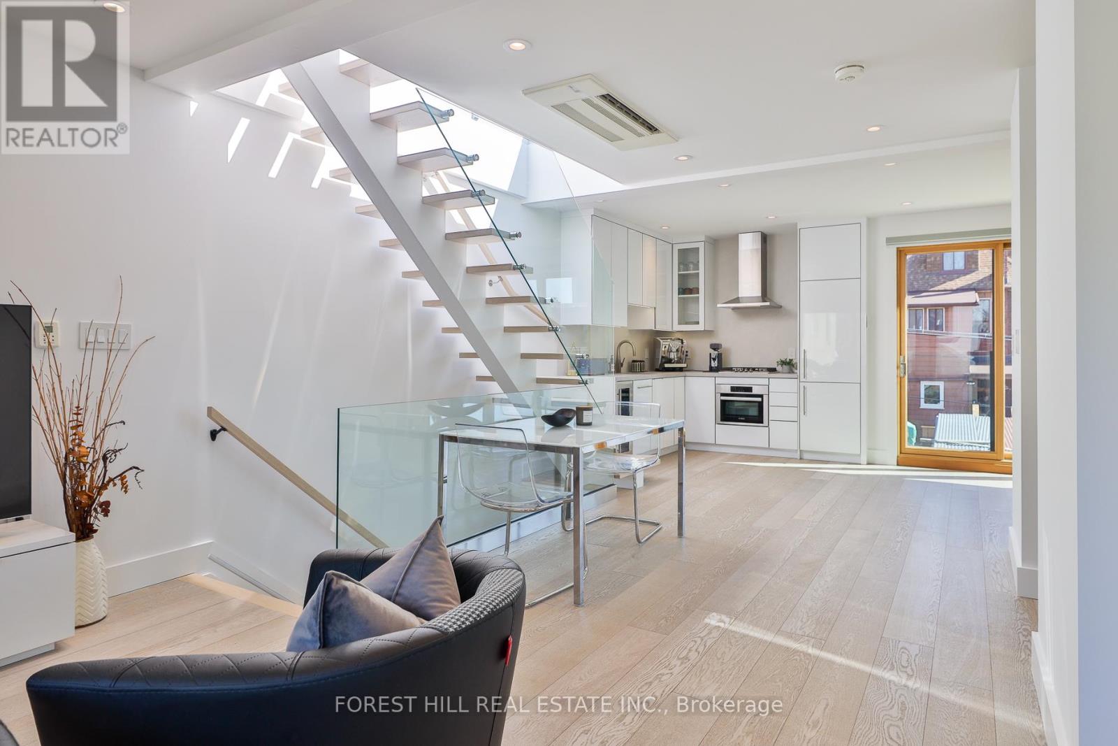 163 Wychwood Avenue, Toronto, Ontario  M6C 2T4 - Photo 30 - C12939826