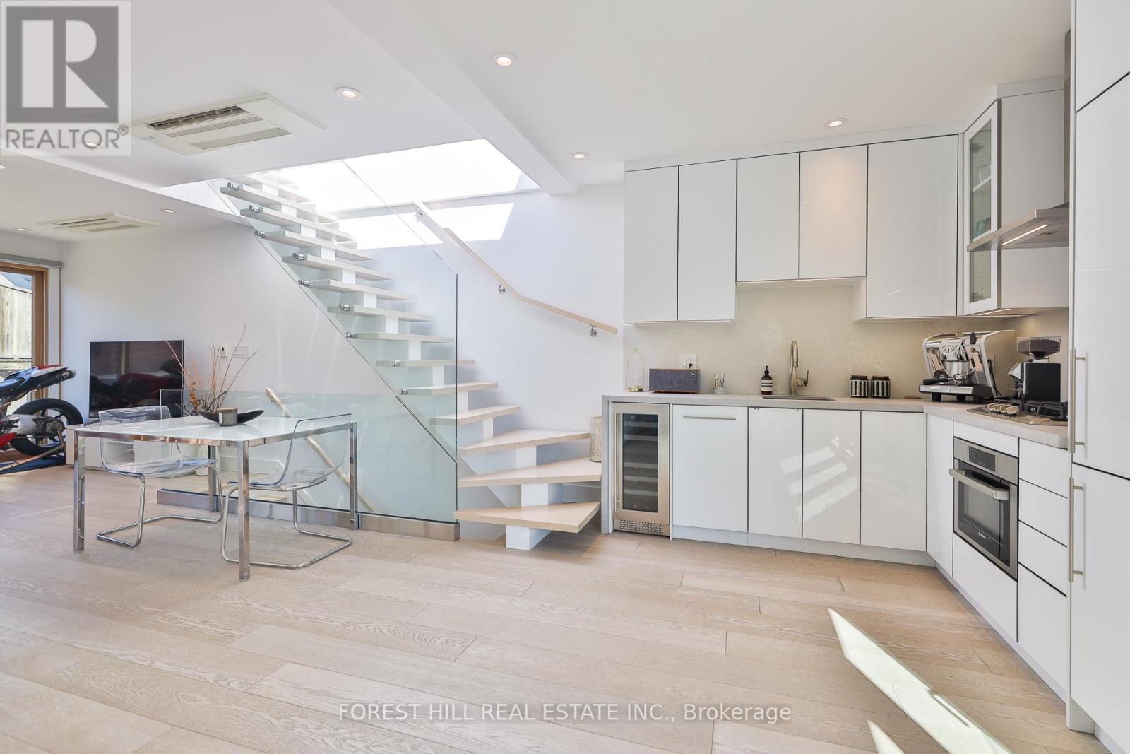 163 Wychwood Avenue, Toronto, Ontario  M6C 2T4 - Photo 39 - C12939826