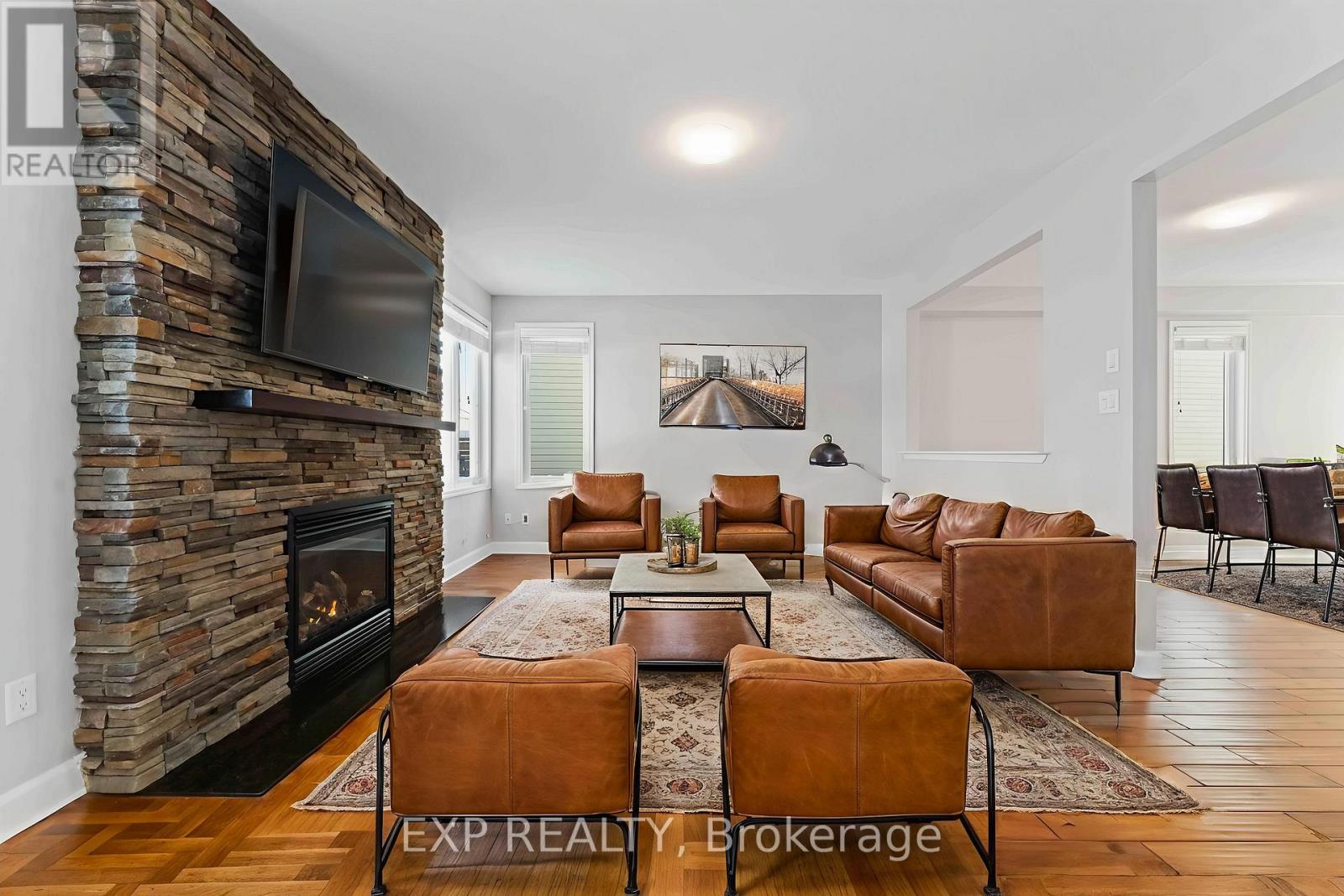 413 Tillsonburg Street, Ottawa, Ontario  K2T 0C3 - Photo 11 - X12762650