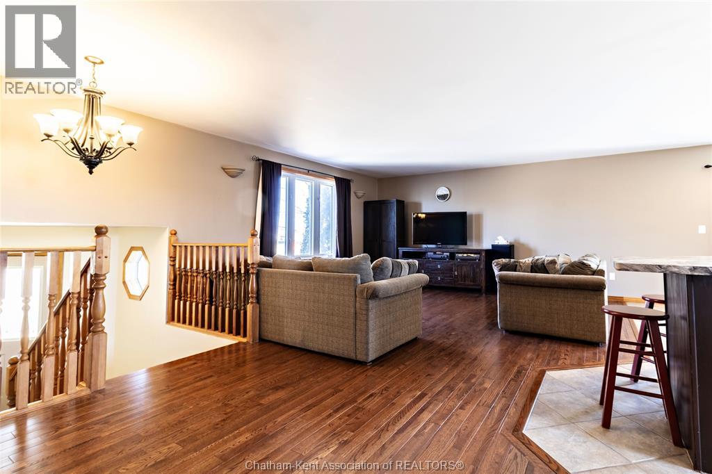 6201 Main Street, Comber, Ontario  N0P 1J0 - Photo 17 - 26007841