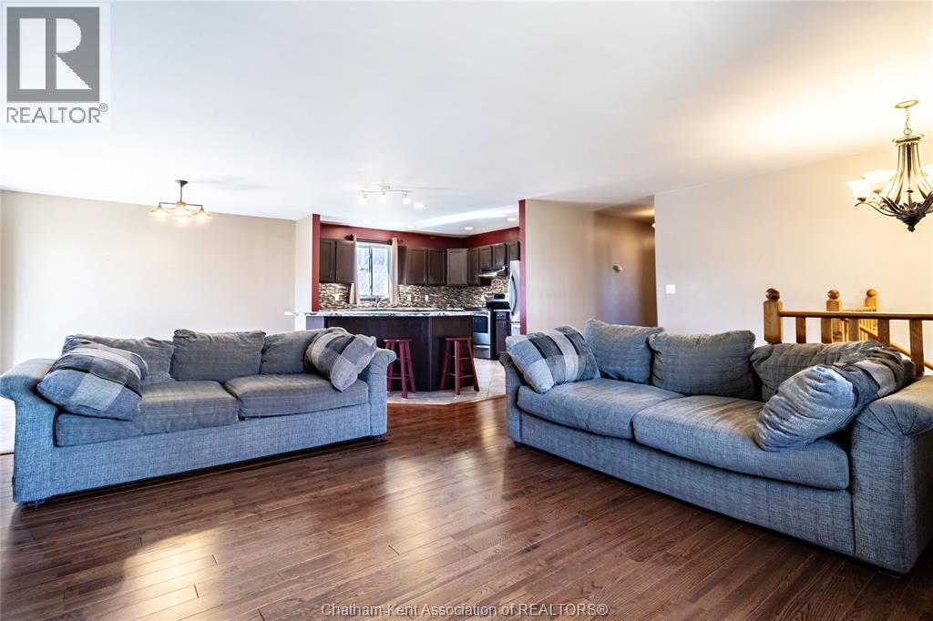 6201 Main Street, Comber, Ontario  N0P 1J0 - Photo 26 - 26007841