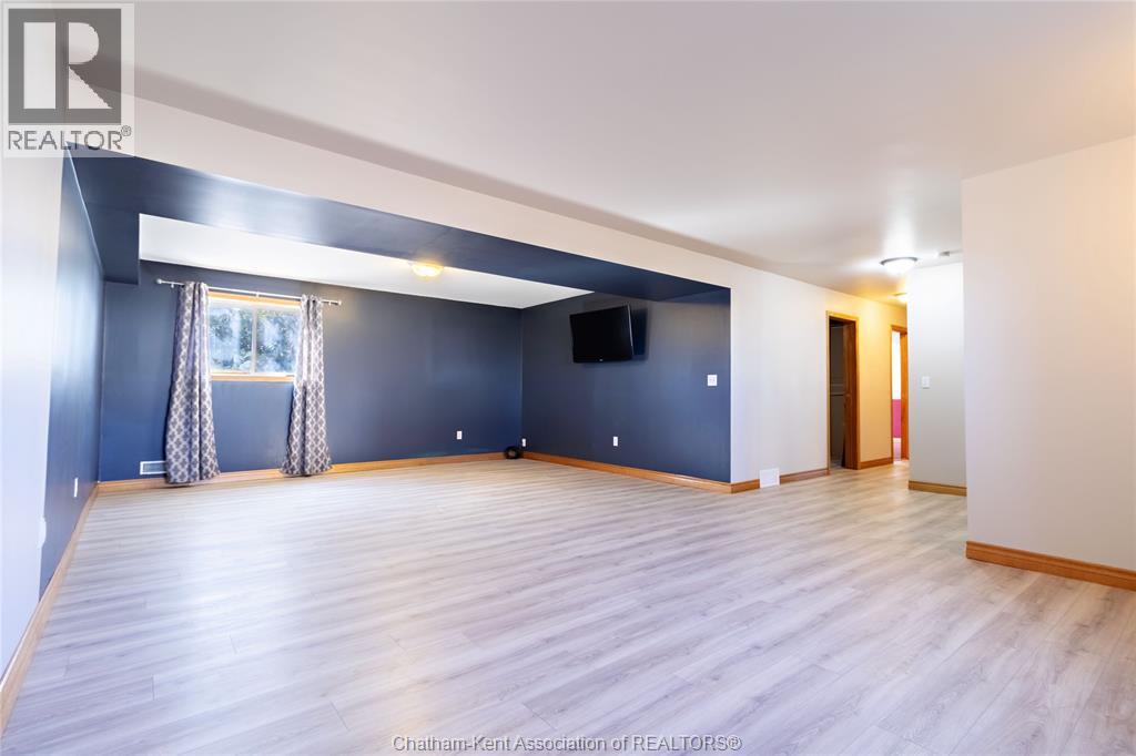 6201 Main Street, Comber, Ontario  N0P 1J0 - Photo 39 - 26007841