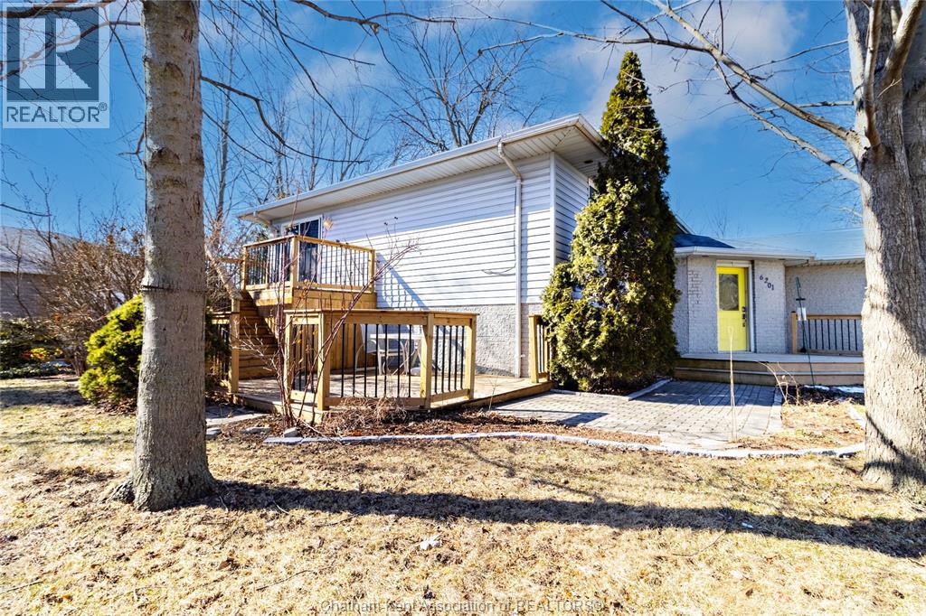 6201 Main Street, Comber, Ontario  N0P 1J0 - Photo 4 - 26007841