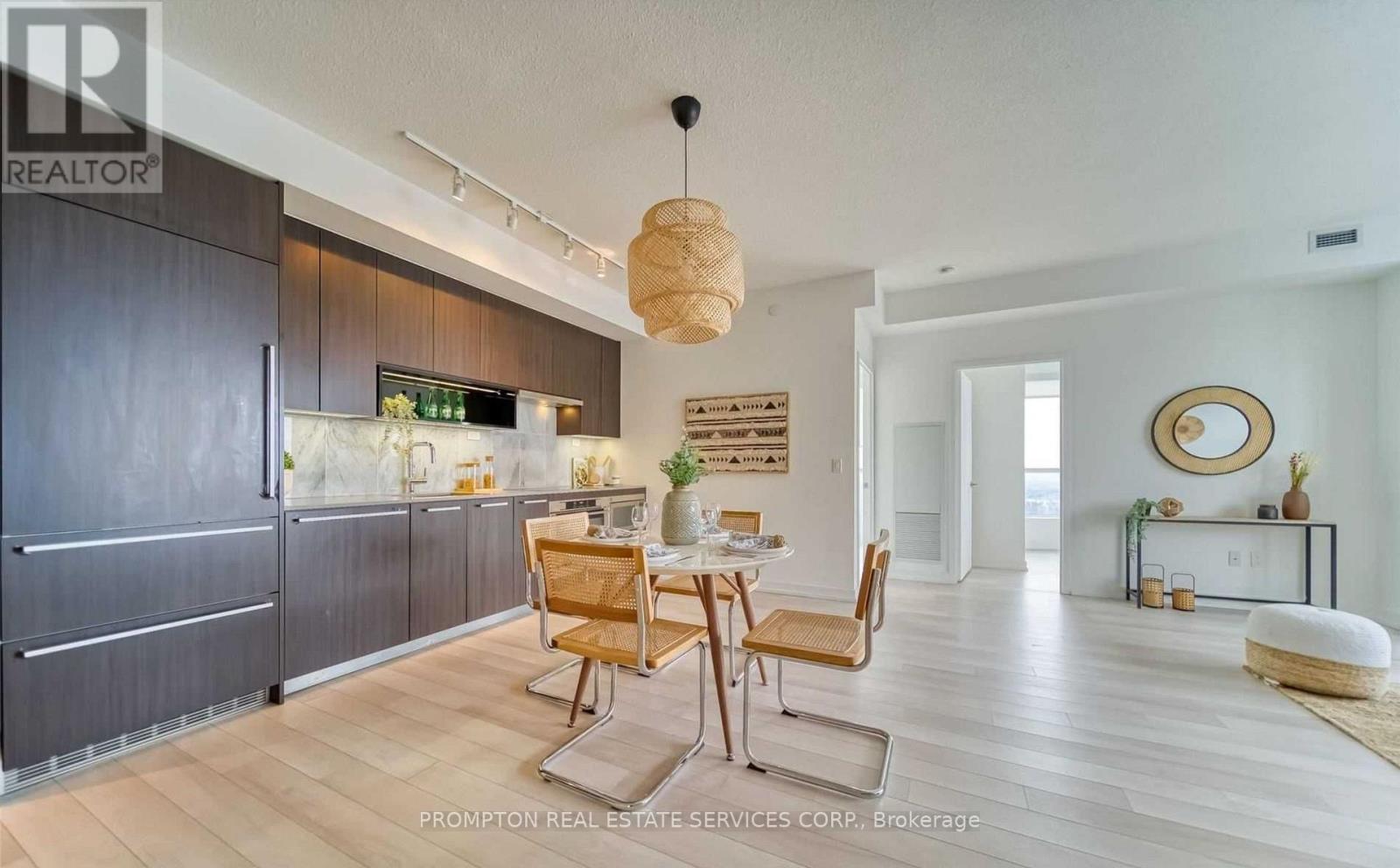 2511 - 115 Mcmahon Drive, Toronto, Ontario  M2K 0E3 - Photo 2 - C12987508