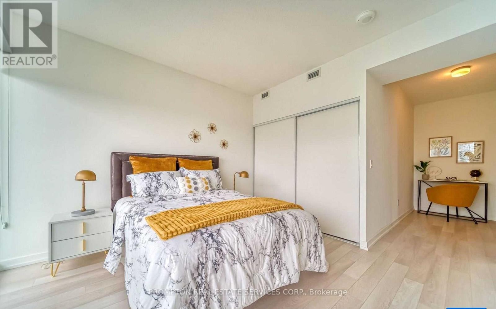 2511 - 115 Mcmahon Drive, Toronto, Ontario  M2K 0E3 - Photo 9 - C12987508