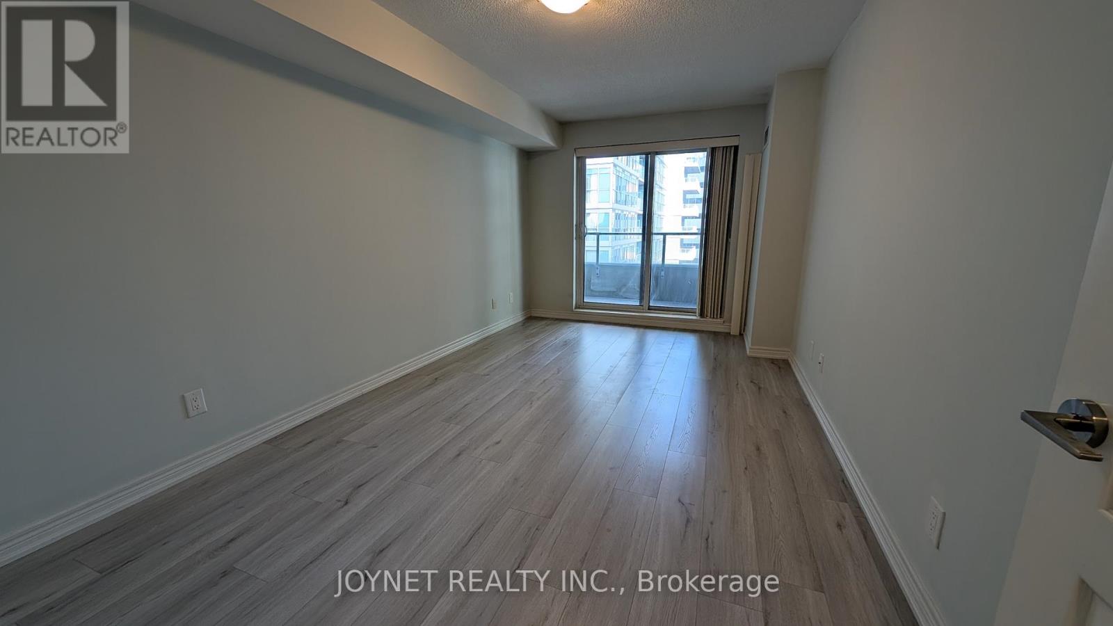 504 - 60 Town Center Court, Toronto, Ontario  M1P 0B1 - Photo 12 - E12987502