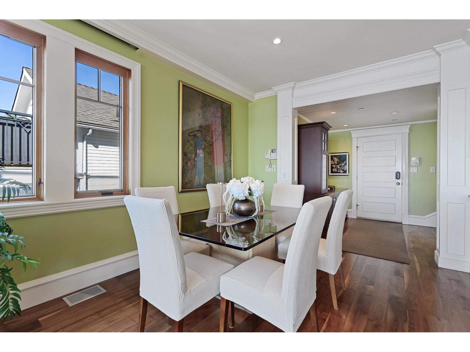 15188 Columbia Avenue, White Rock, British Columbia  V4B 1J3 - Photo 7 - R3109368