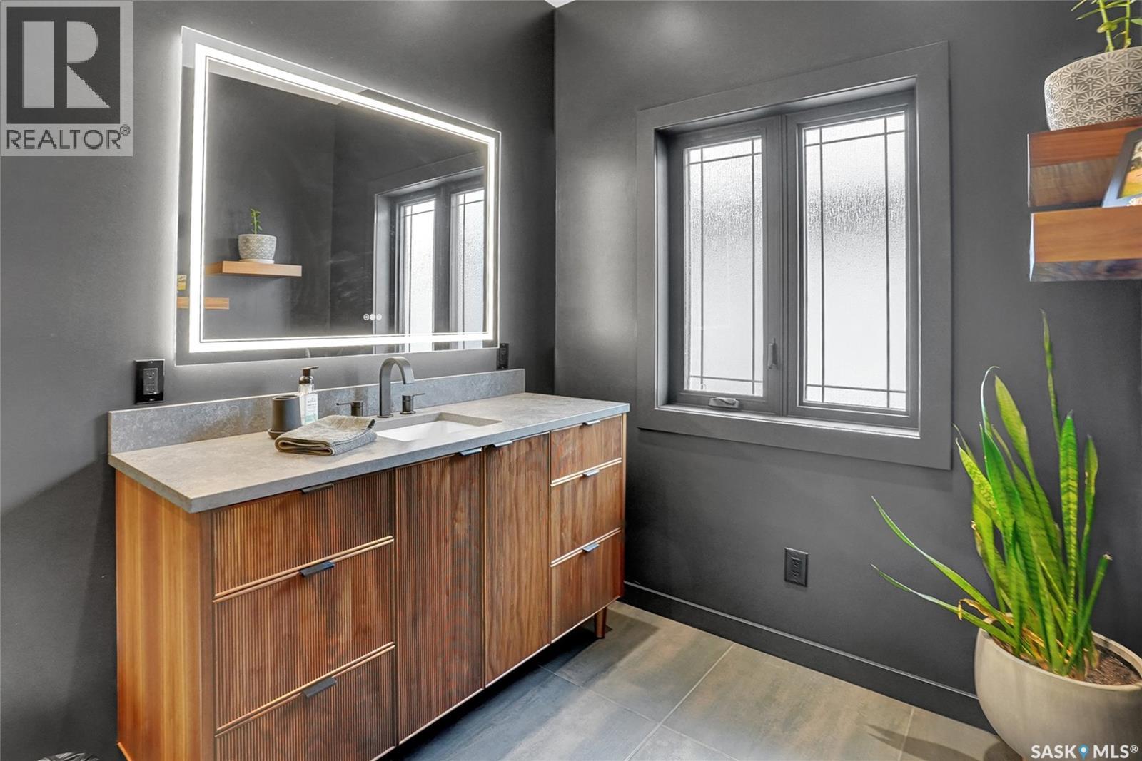 242 Wood Lily Drive, Moose Jaw, Saskatchewan  S6J 0A3 - Photo 28 - SK031014