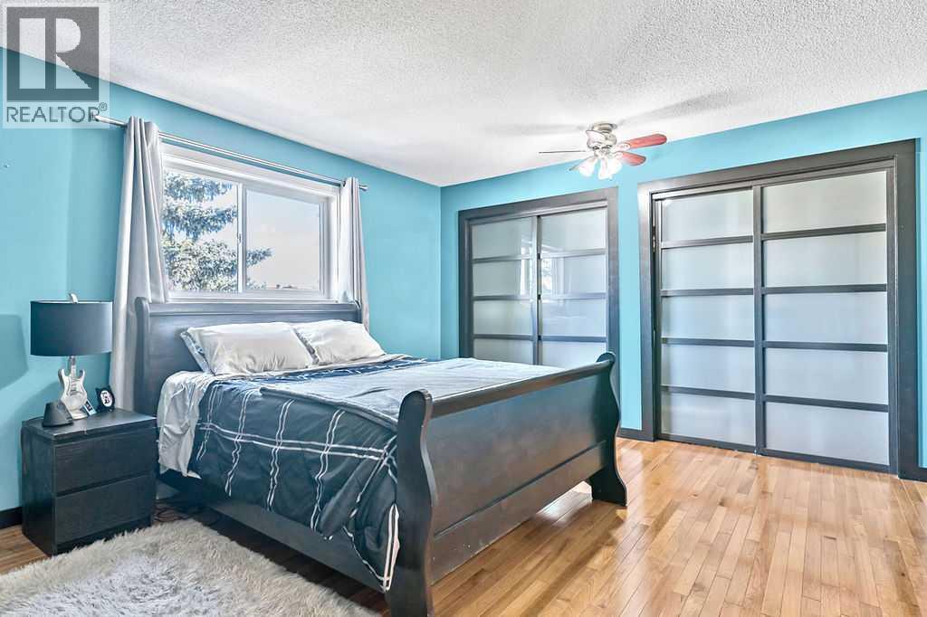 851 Mckenzie Drive Se, Calgary, Alberta  T2Z 1W3 - Photo 8 - A2291477