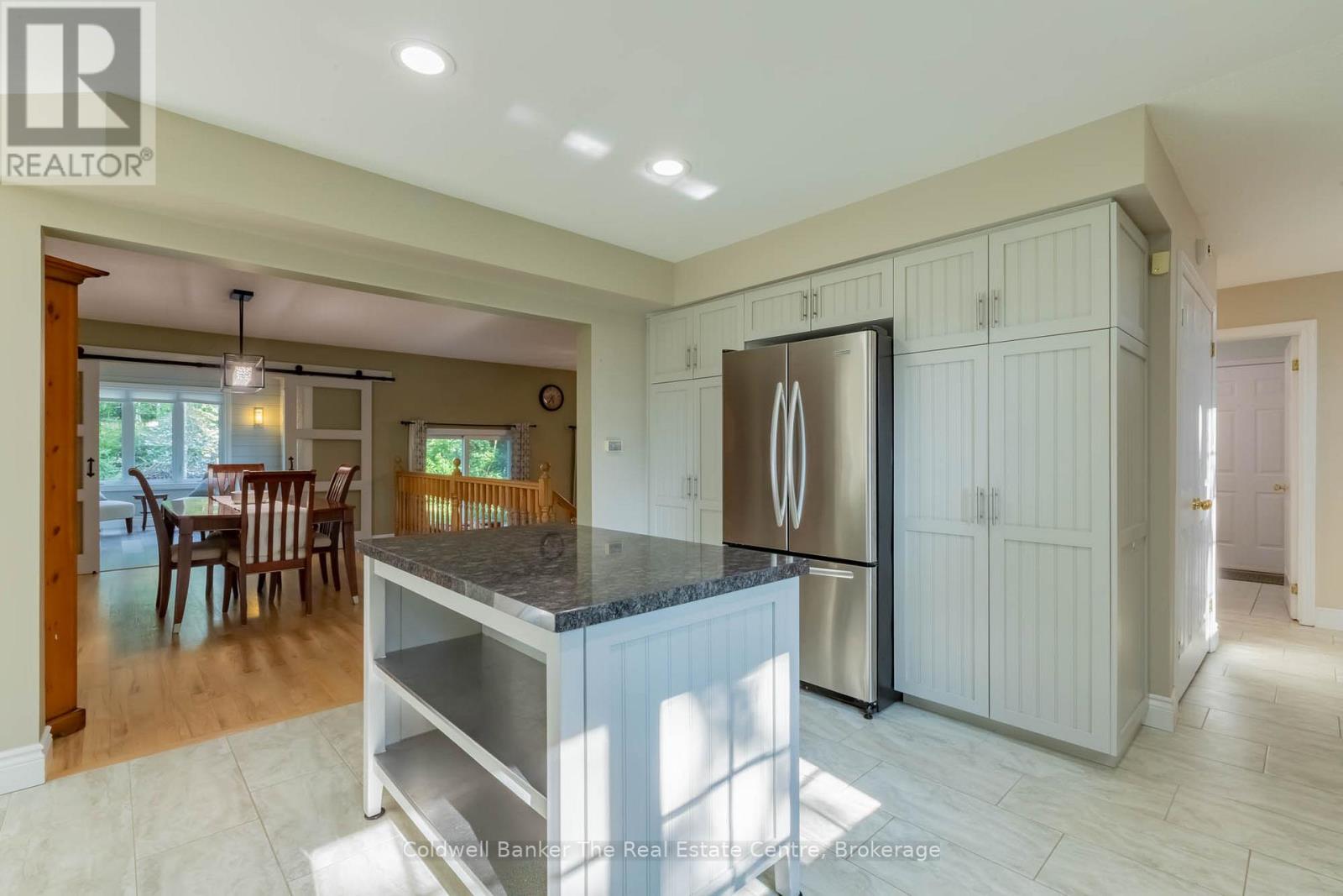 110 Forest Glen Drive, Gravenhurst, Ontario  P1P 1A1 - Photo 11 - X12987524