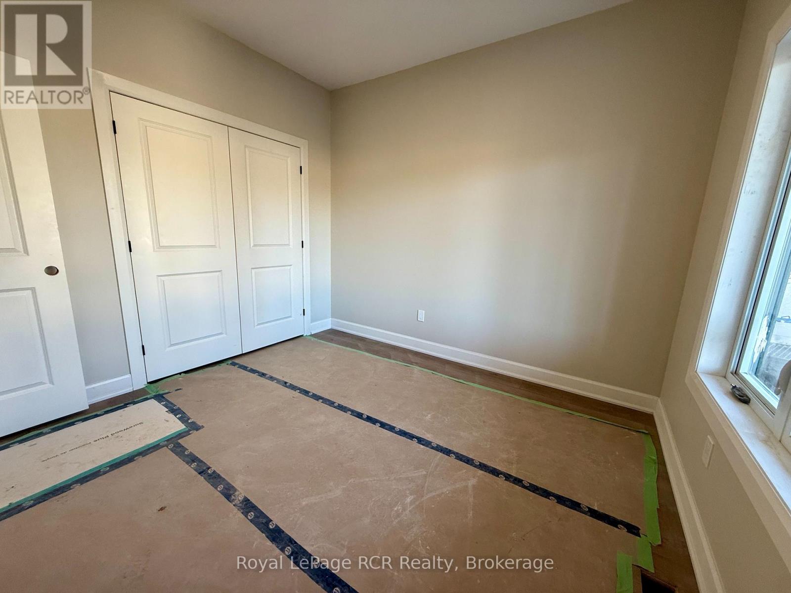 88 Griffith Street, Brockton, Ontario N0G 2V0 - Photo 6 - X12987526