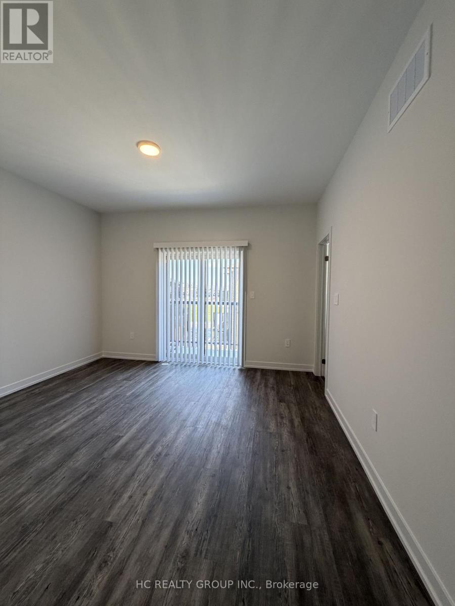 27 Agnes Lane, Richmond Hill, Ontario  L4B 0J7 - Photo 7 - N12987514