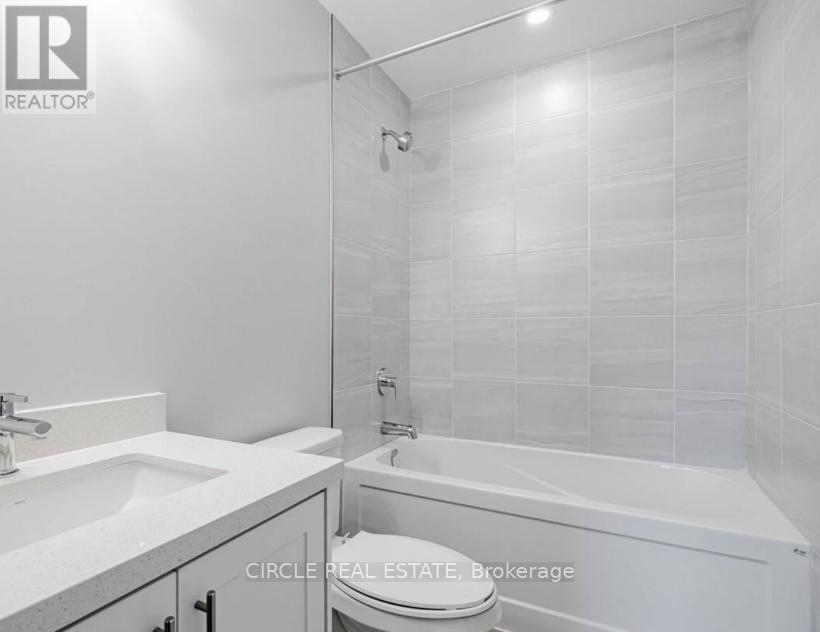 1489 Purchase Place, Innisfil, Ontario  L0L 1W0 - Photo 18 - N12987530