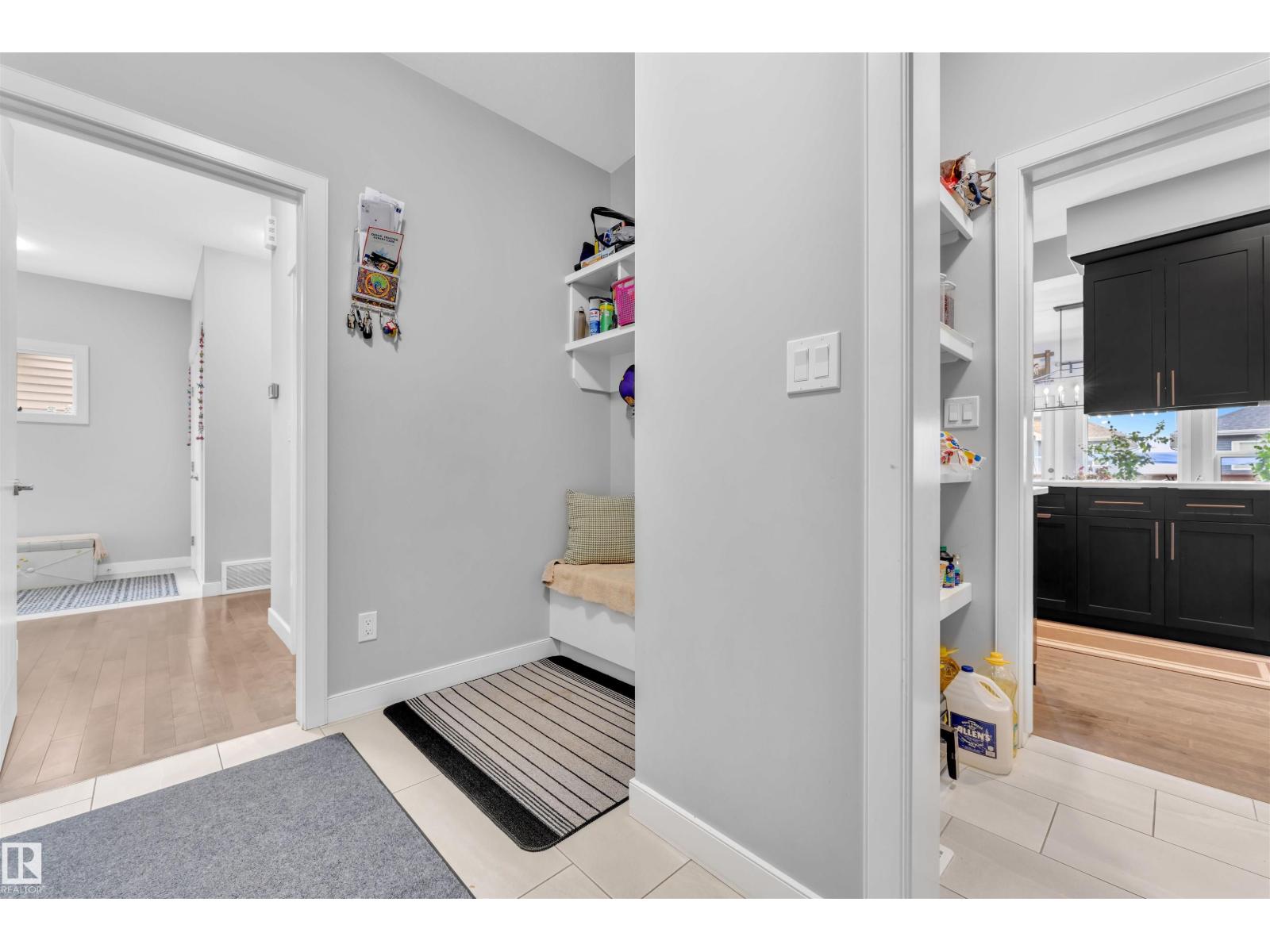 4104 6 Av Sw, Edmonton, Alberta  T6X 2J1 - Photo 13 - E4481899