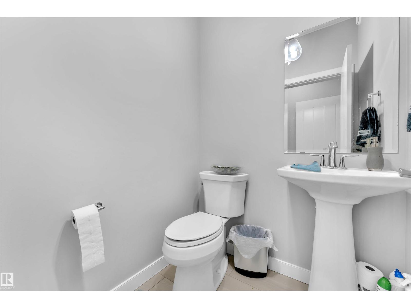 4104 6 Av Sw, Edmonton, Alberta  T6X 2J1 - Photo 16 - E4481899