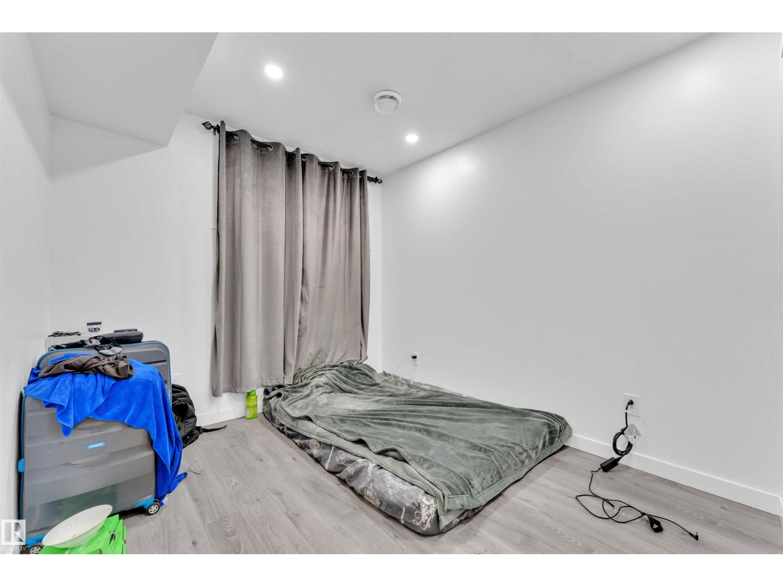 4104 6 Av Sw, Edmonton, Alberta  T6X 2J1 - Photo 32 - E4481899