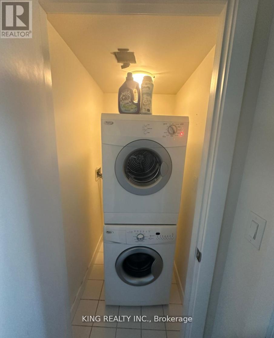 3 - 4010 Parkside Village Drive, Mississauga, Ontario  L5B 0K2 - Photo 9 - W12987498