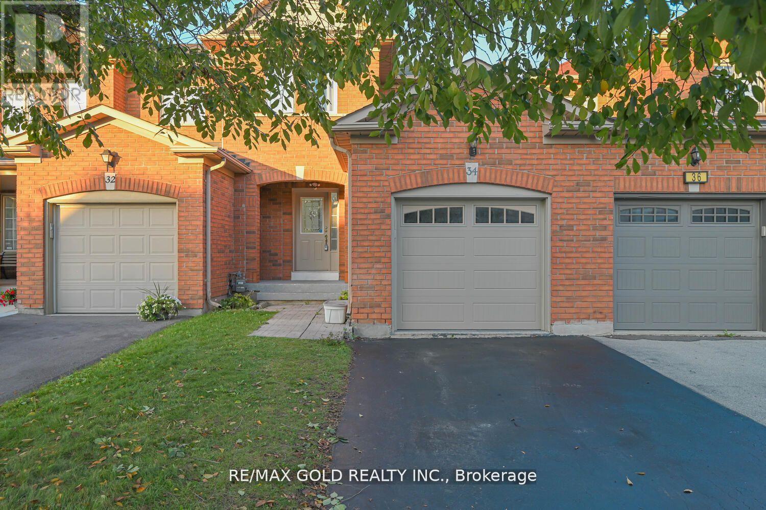 34 Earth Star Trail, Brampton, Ontario  L6R 2P3 - Photo 3 - W12987500