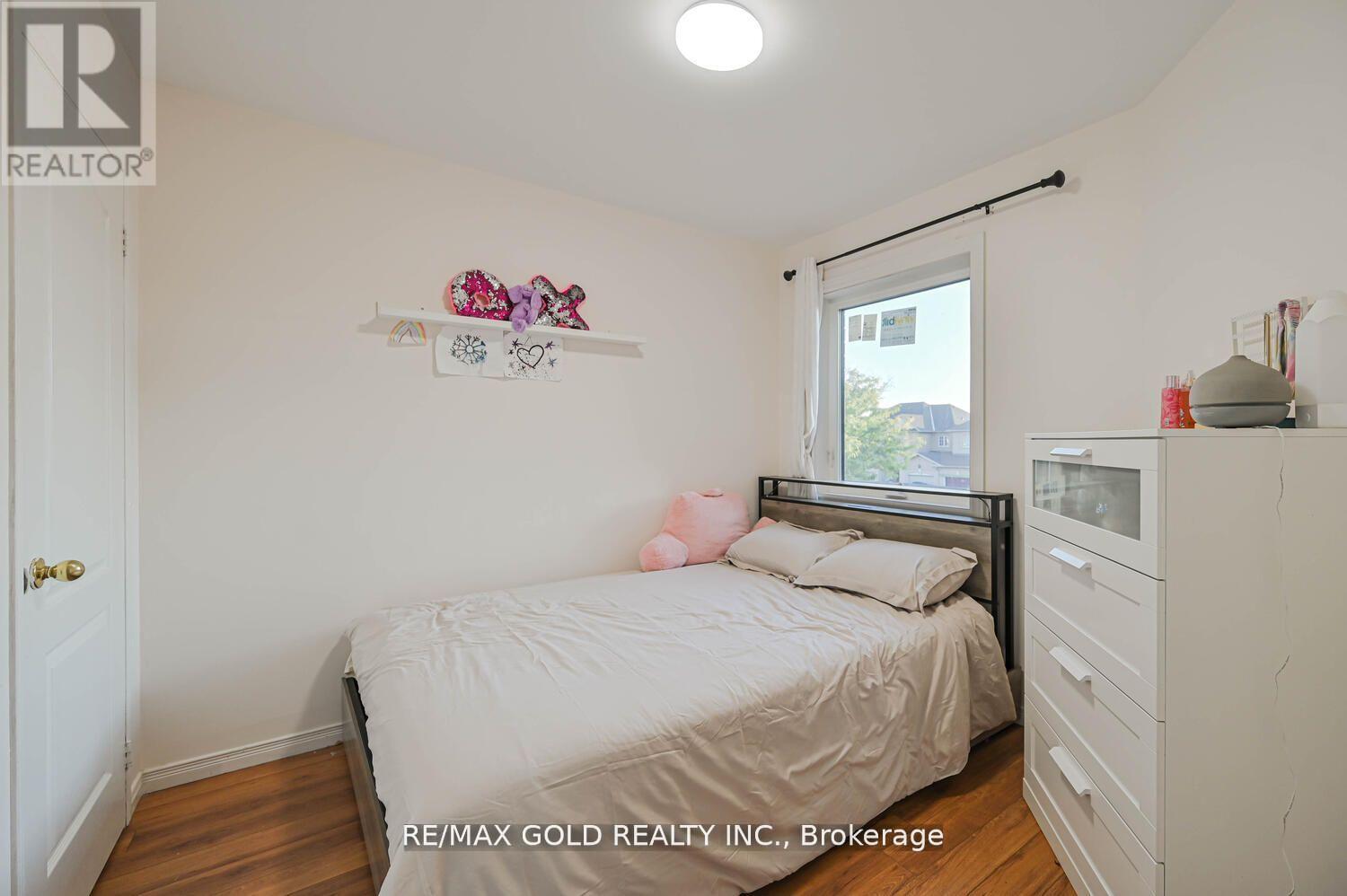 34 Earth Star Trail, Brampton, Ontario  L6R 2P3 - Photo 32 - W12987500