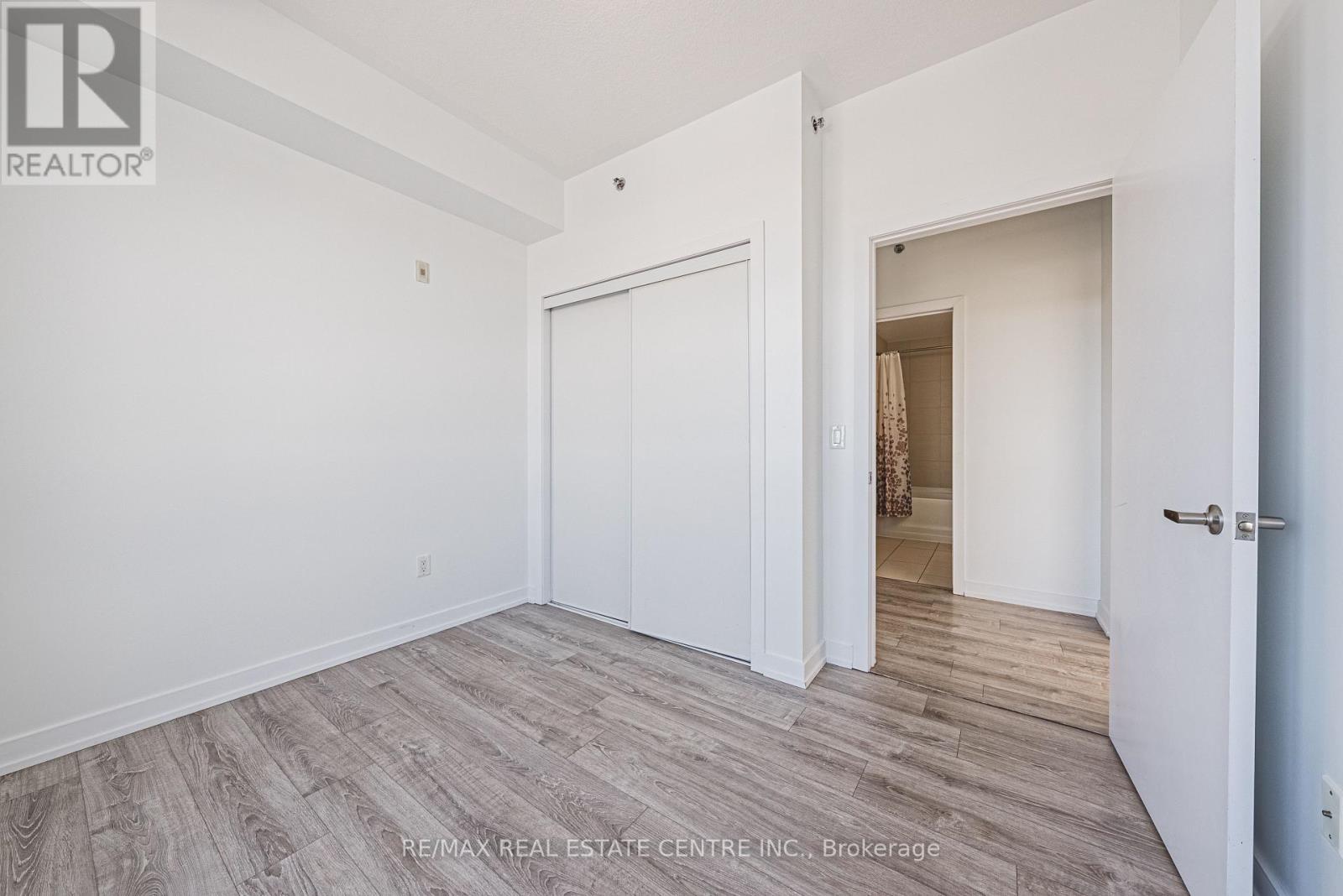 706 - 2486 Old Bronte Road, Oakville, Ontario  L6M 0Y4 - Photo 17 - W12987510